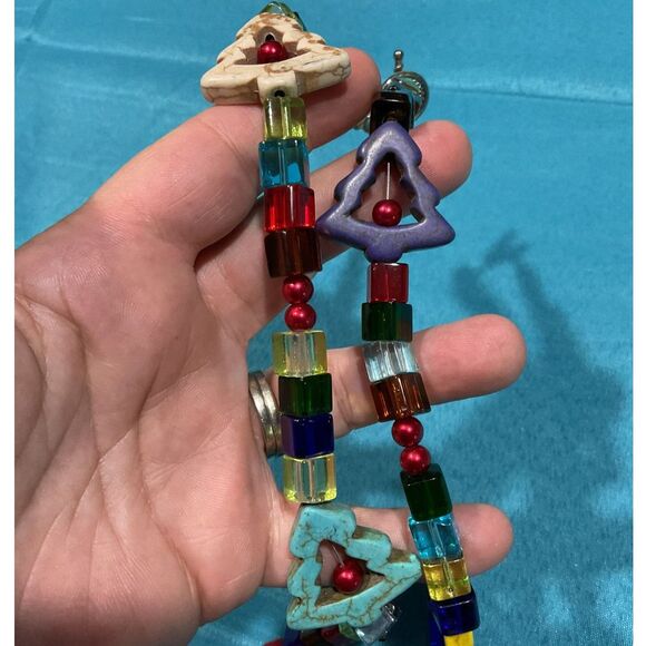 Gorgeous Glass Christmas Tree Necklace - Picture 7 of 8